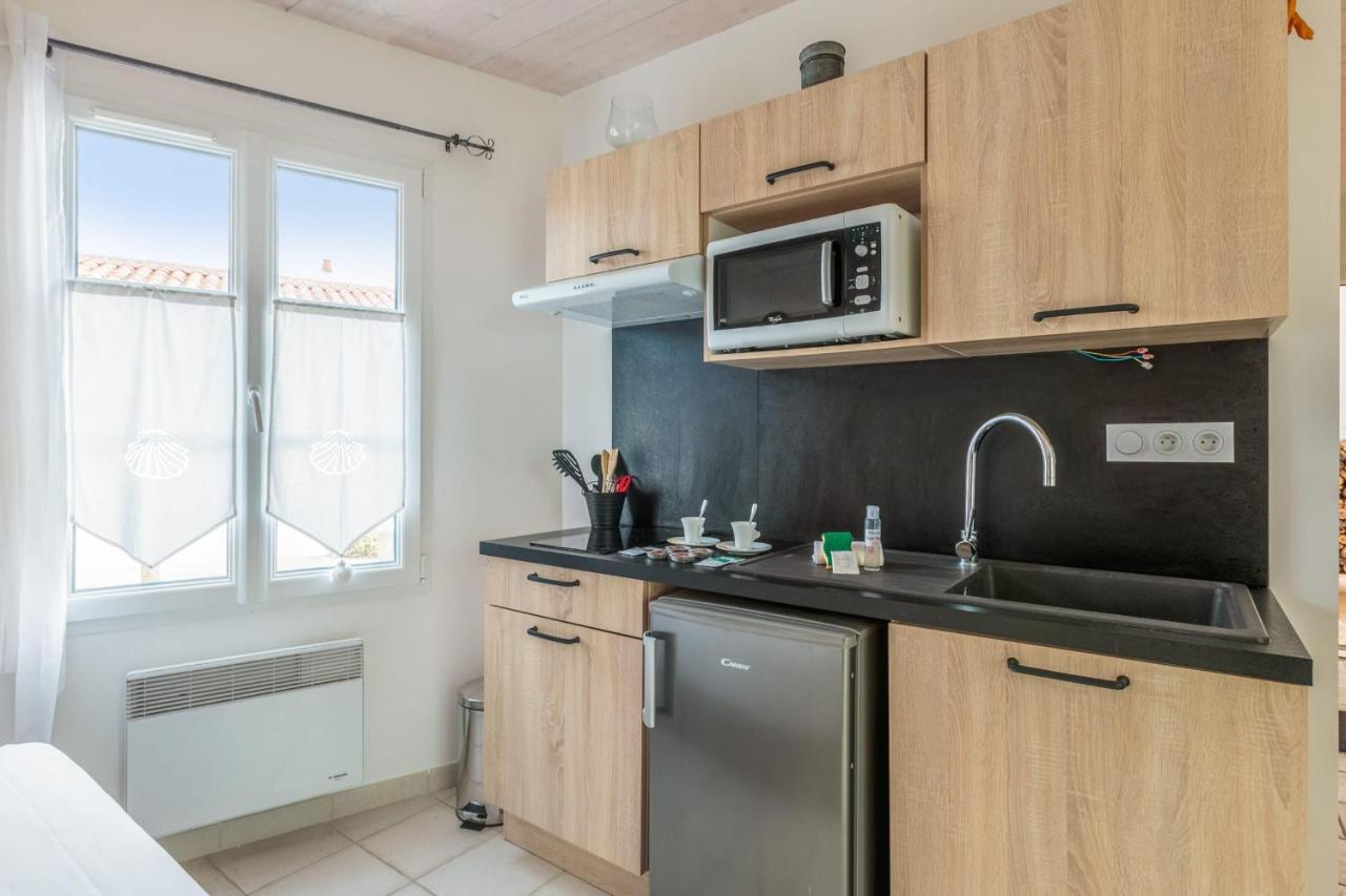 Nice Studio With Veranda Nearby The Beach In La Flotte - Welkeys Luaran gambar